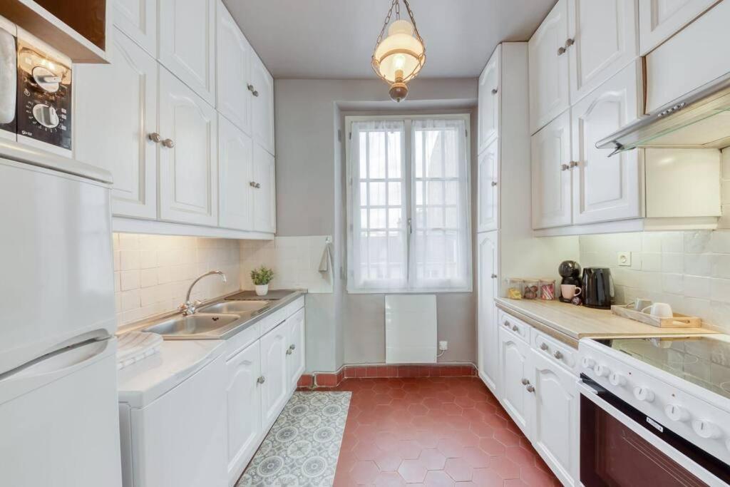 Le Lumineux 50 M² Gare/Chateau/Wifi/Netflix Versalles Exterior foto